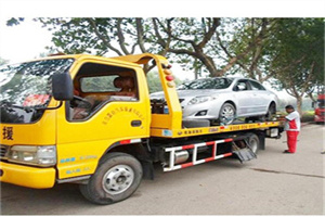 关岭附近24小时汽车拖车服务热线