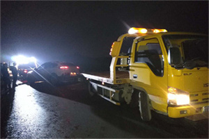 关岭24小时车辆搭电联系电话